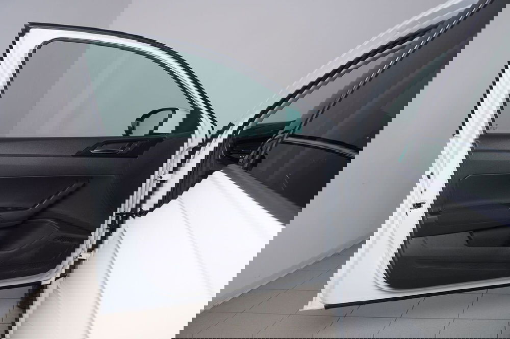 Volkswagen Taigo usata a Perugia (14)