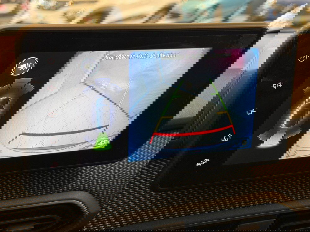 Dacia Jogger usata a Brescia (19)