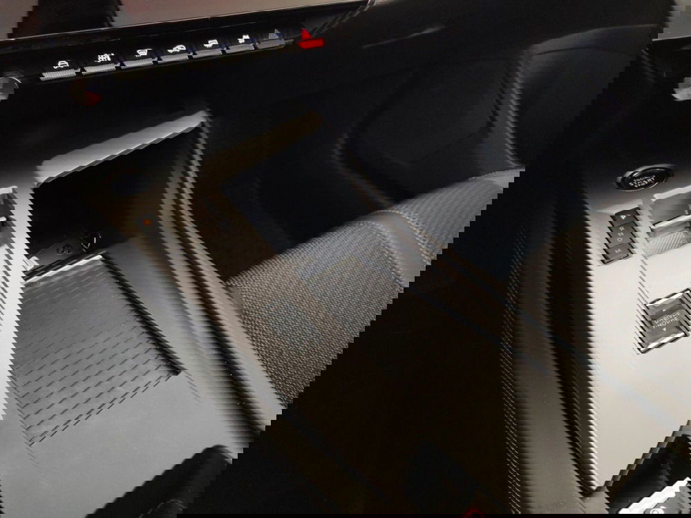 Peugeot 308 usata a Massa-Carrara (11)