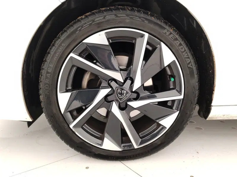 Peugeot 308 usata a Massa-Carrara (6)