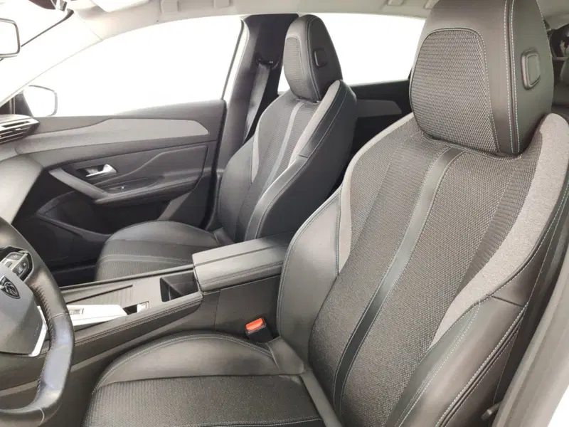 Peugeot 308 usata a Massa-Carrara (9)