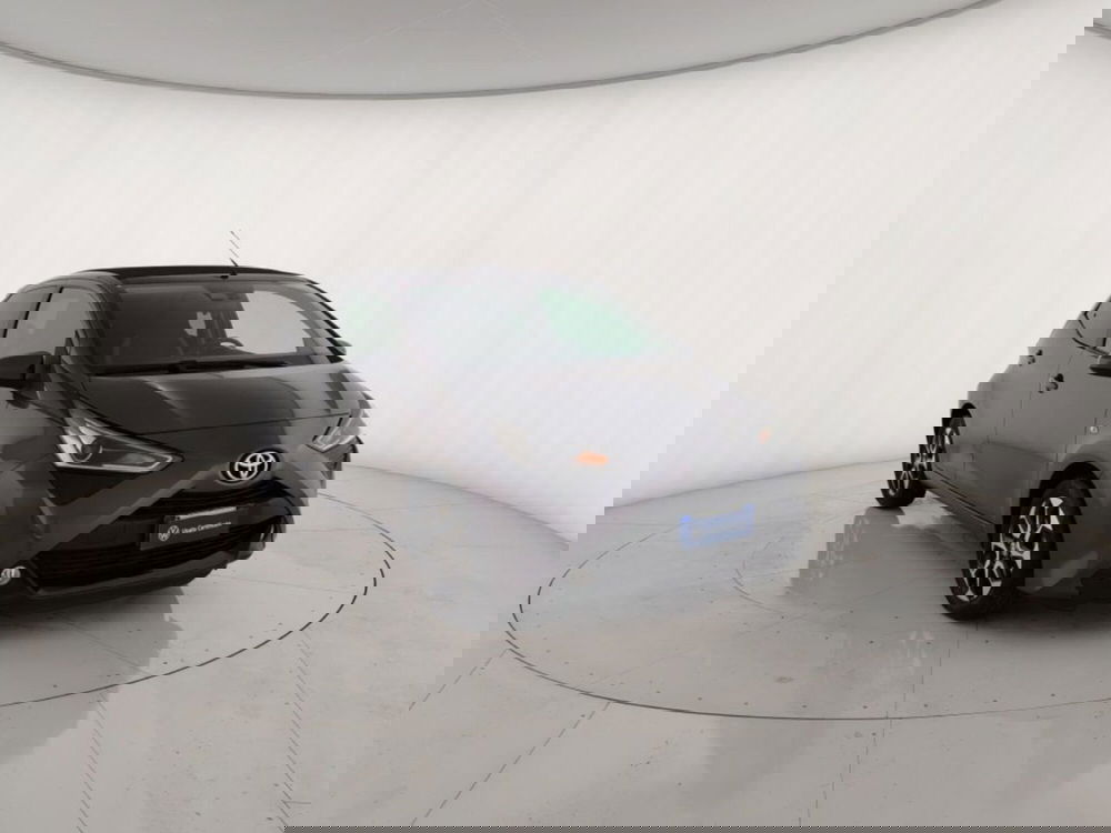 Toyota Aygo usata a Massa-Carrara (4)