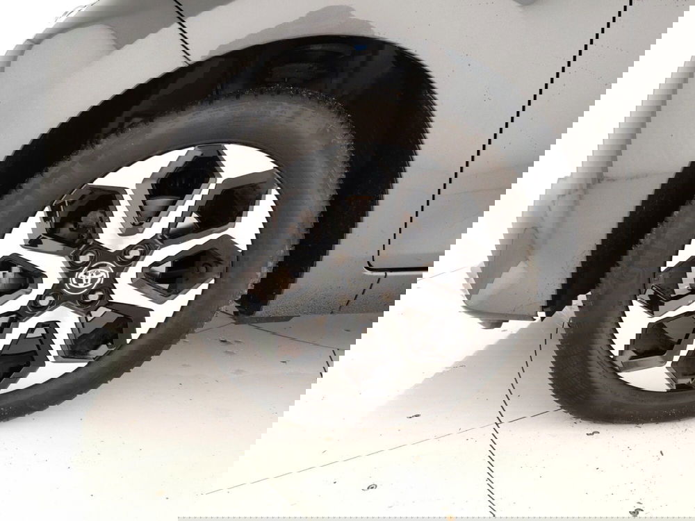 Toyota Aygo usata a Massa-Carrara (6)