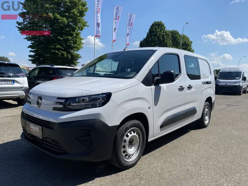 Peugeot Partner Furgone nuova a Modena (2)