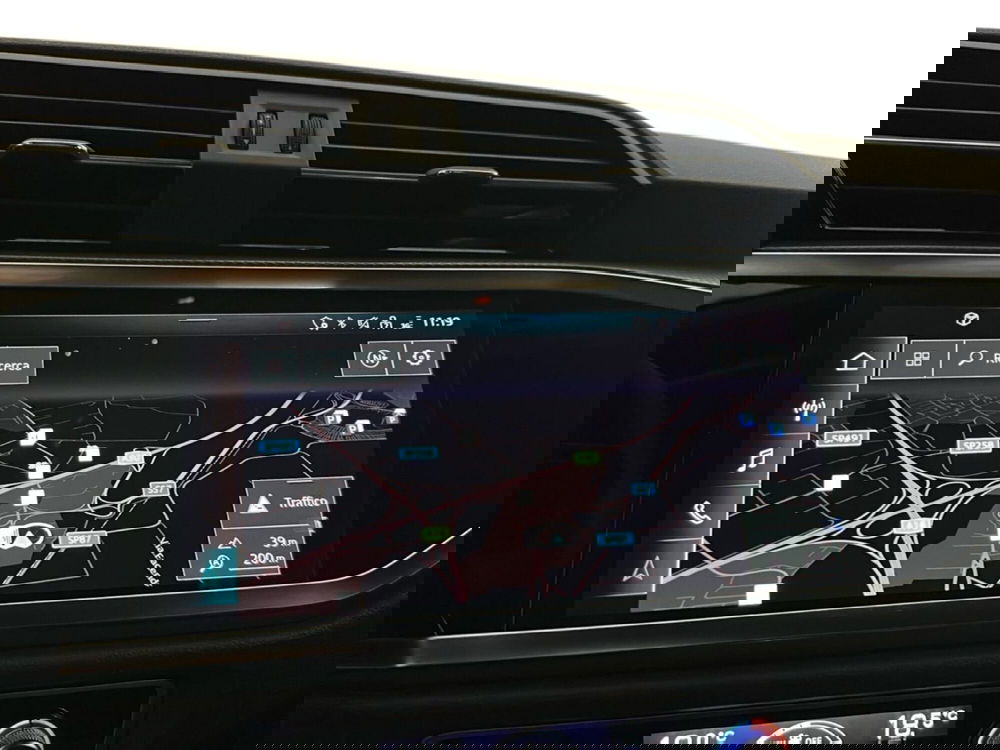 Audi Q3 Sportback usata a Caserta (13)