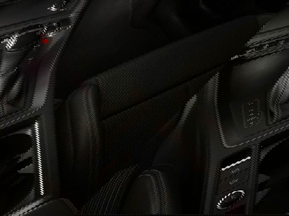 Audi Q3 Sportback usata a Caserta (15)