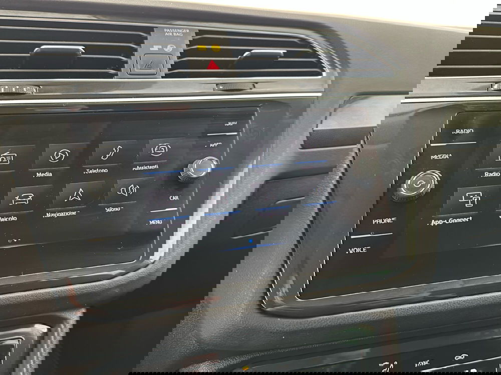 Volkswagen Tiguan usata a Napoli (12)