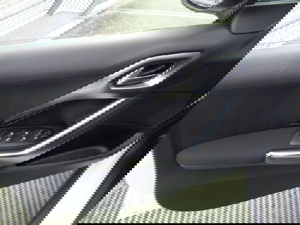 Peugeot 2008 usata a Treviso (8)