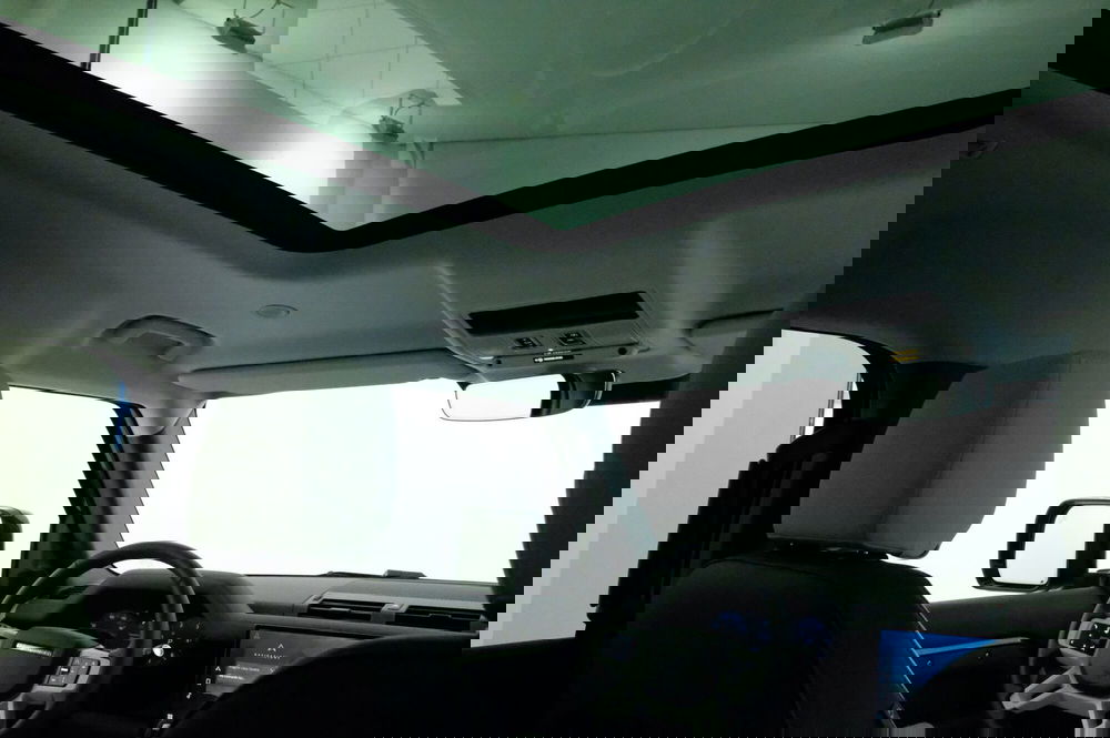 Land Rover Defender usata a Mantova (12)