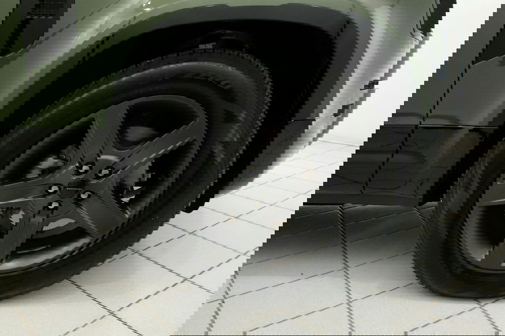 Land Rover Defender usata a Mantova (9)