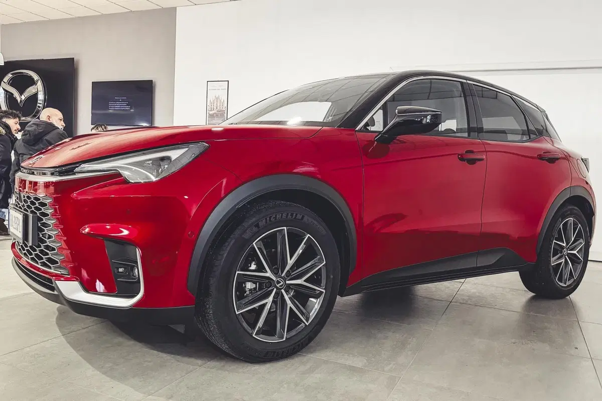Lexus LBX usata a Vercelli