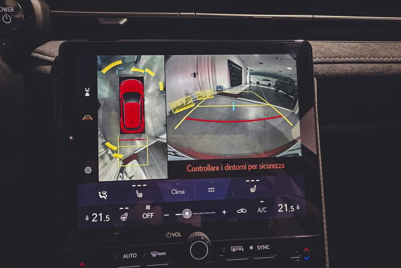 Lexus LBX usata a Vercelli (16)