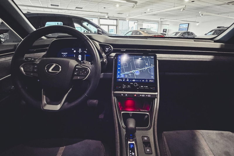 Lexus LBX usata a Vercelli (18)