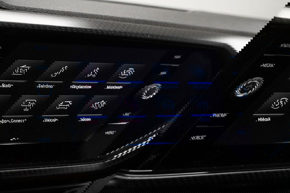 Volkswagen T-Cross usata a Varese (13)