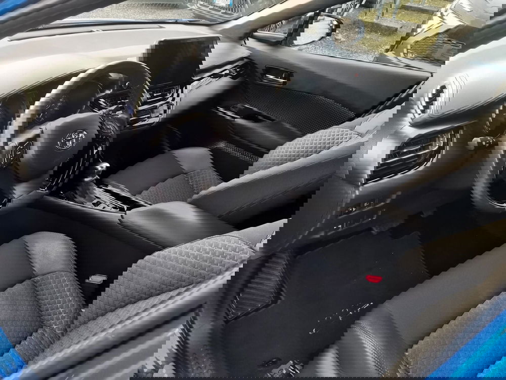 Toyota Toyota C-HR usata a Bergamo (19)