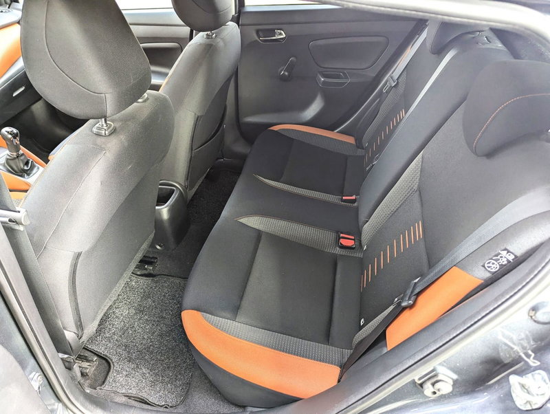 Nissan Micra usata a Pescara (8)