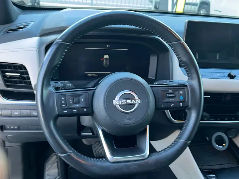 Nissan Qashqai usata a L'Aquila (19)
