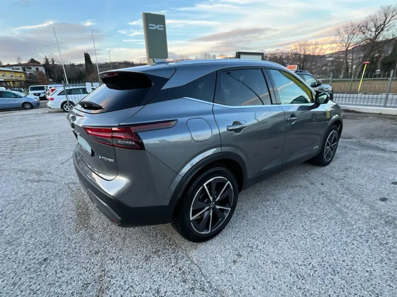 Nissan Qashqai usata a L'Aquila (6)