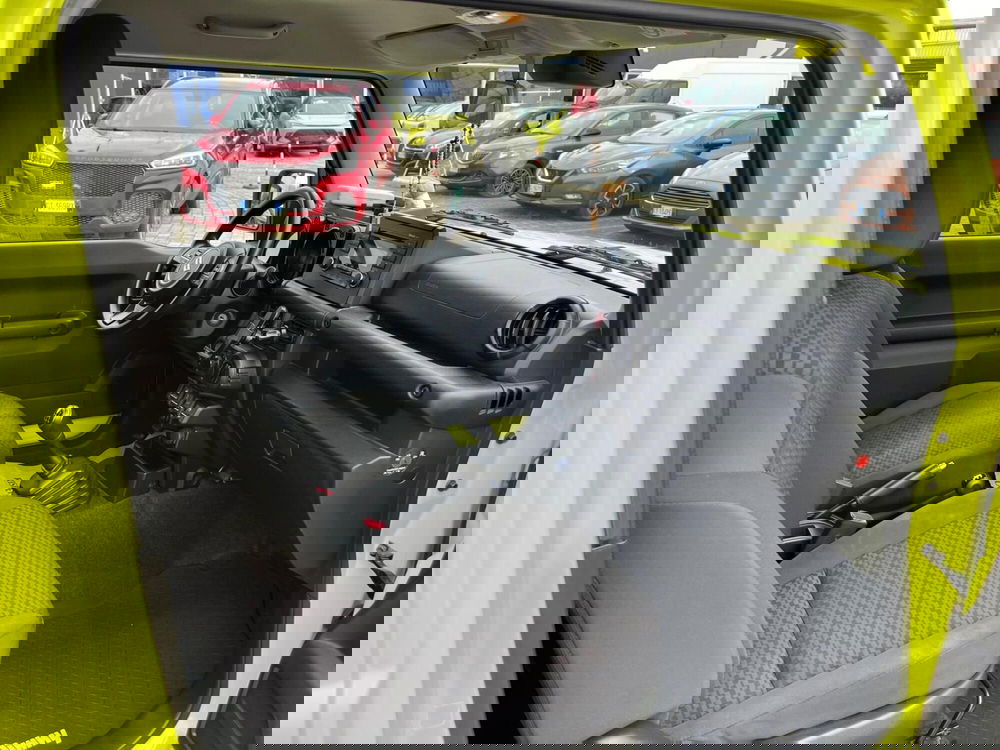 Suzuki Jimny usata a Lucca (10)