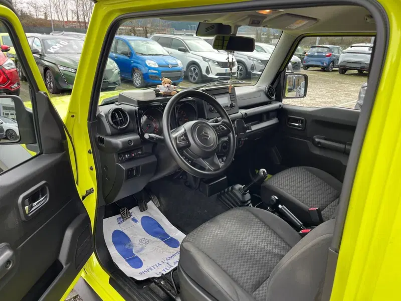 Suzuki Jimny usata a Lucca (7)