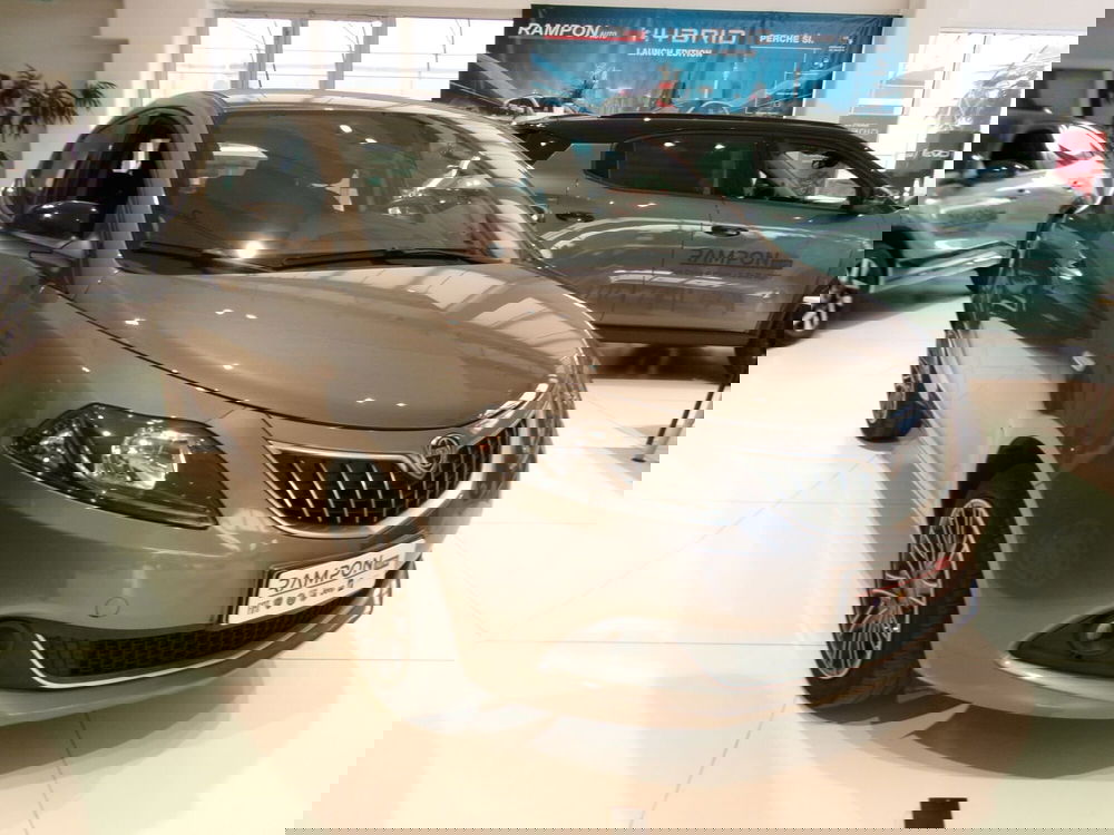 Lancia Ypsilon usata a Venezia (6)