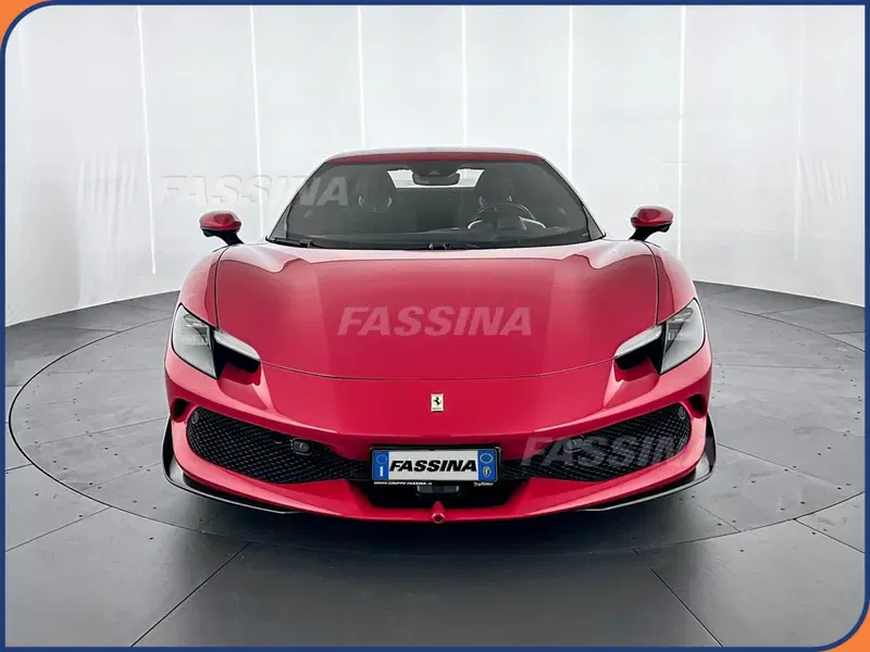Ferrari 296 Coupé usata a Milano (2)