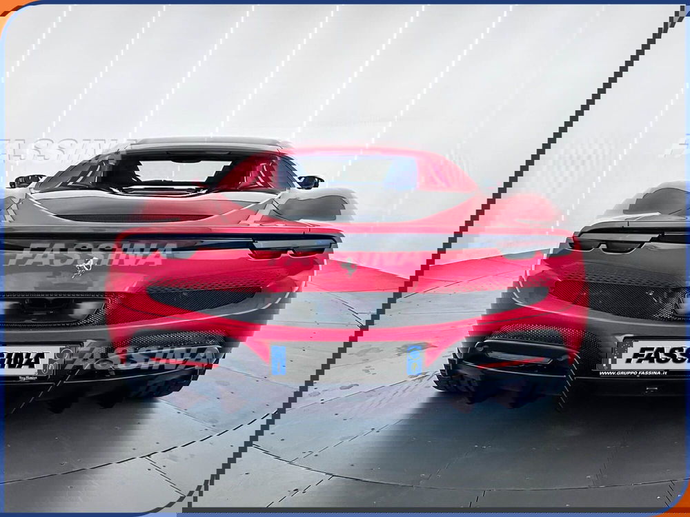 Ferrari 296 Coupé usata a Milano (6)