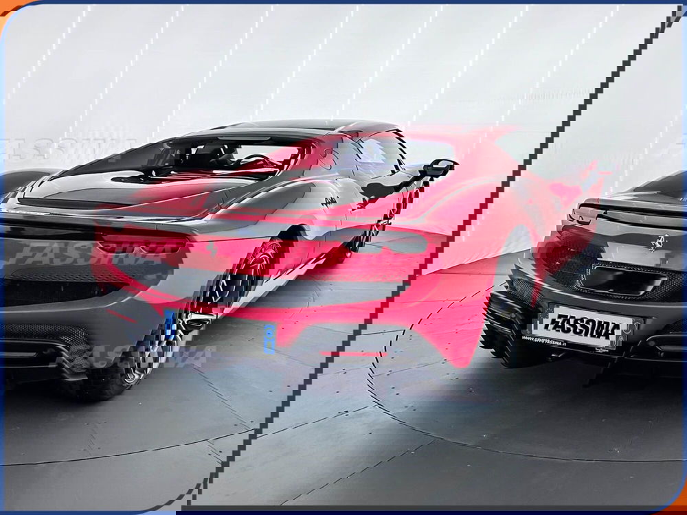 Ferrari 296 Coupé usata a Milano (7)