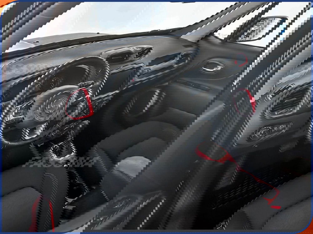 Jeep Renegade usata a Milano (9)