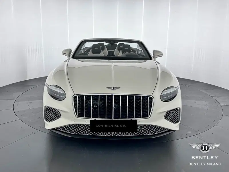 Bentley Continental GTC nuova a Milano (3)