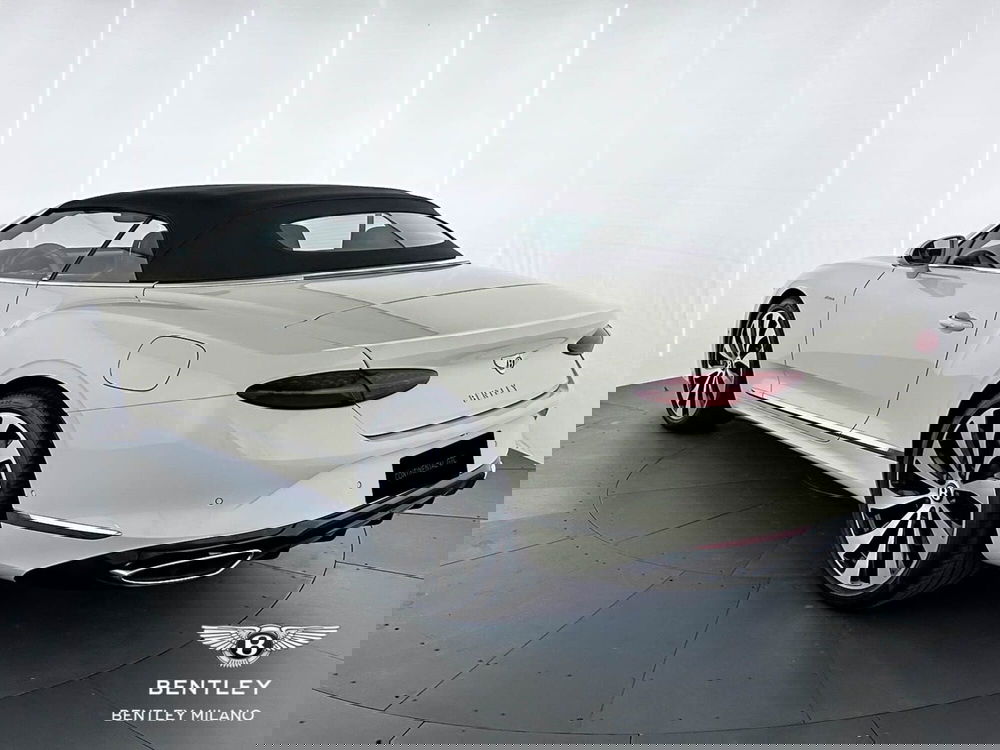 Bentley Continental GTC nuova a Milano (5)