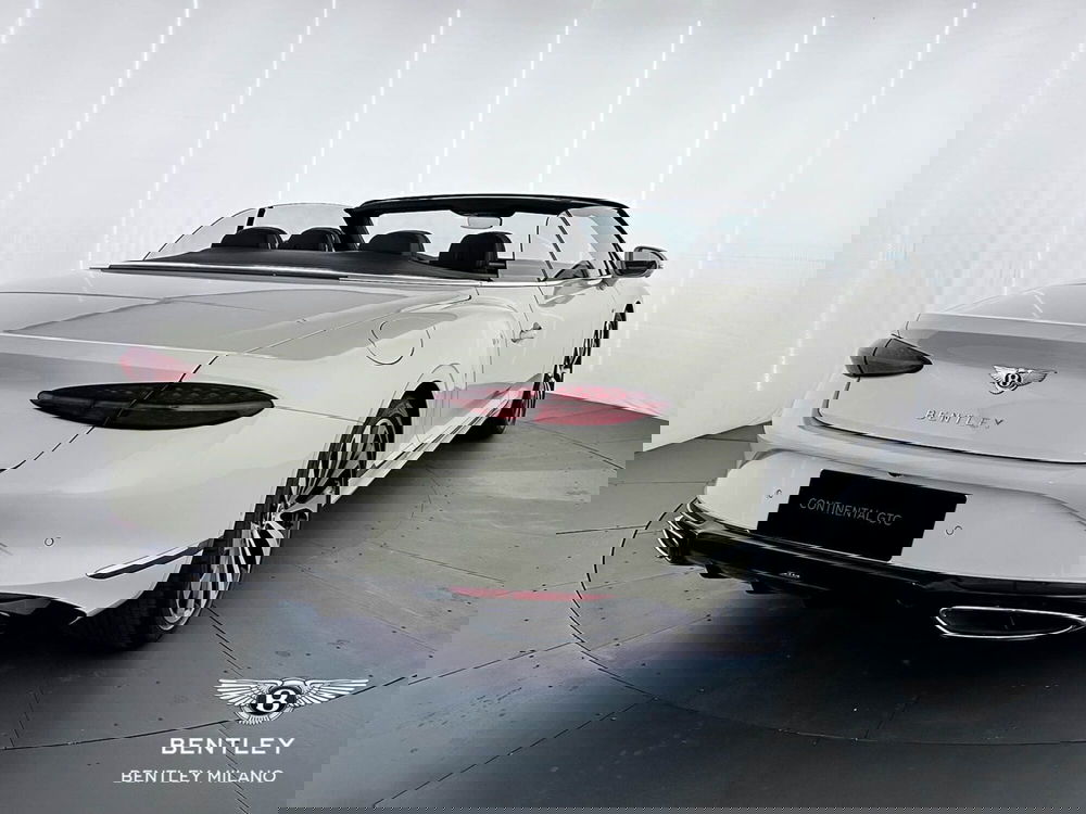 Bentley Continental GTC nuova a Milano (8)