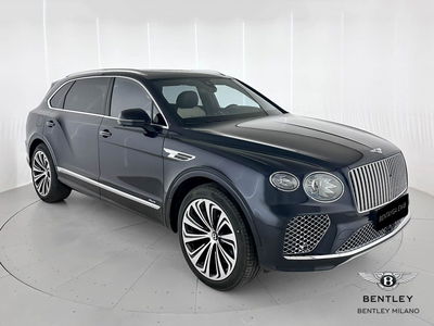 Bentley Bentayga EWB 4.0 V8 Azure auto nuova a Milano