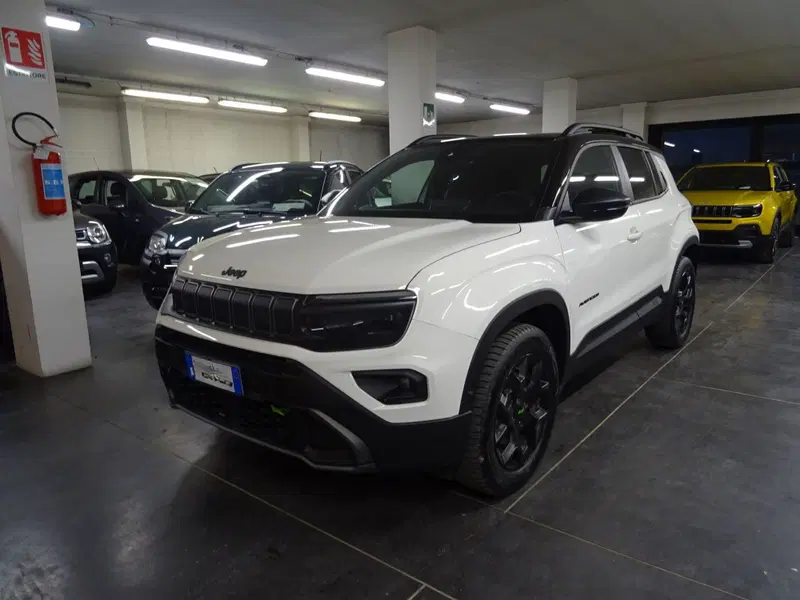 Jeep Avenger nuova a Lucca