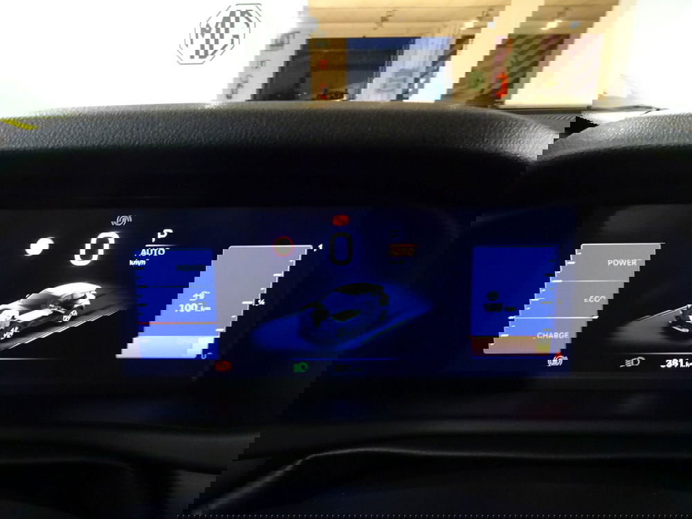 Jeep Avenger nuova a Lucca (18)