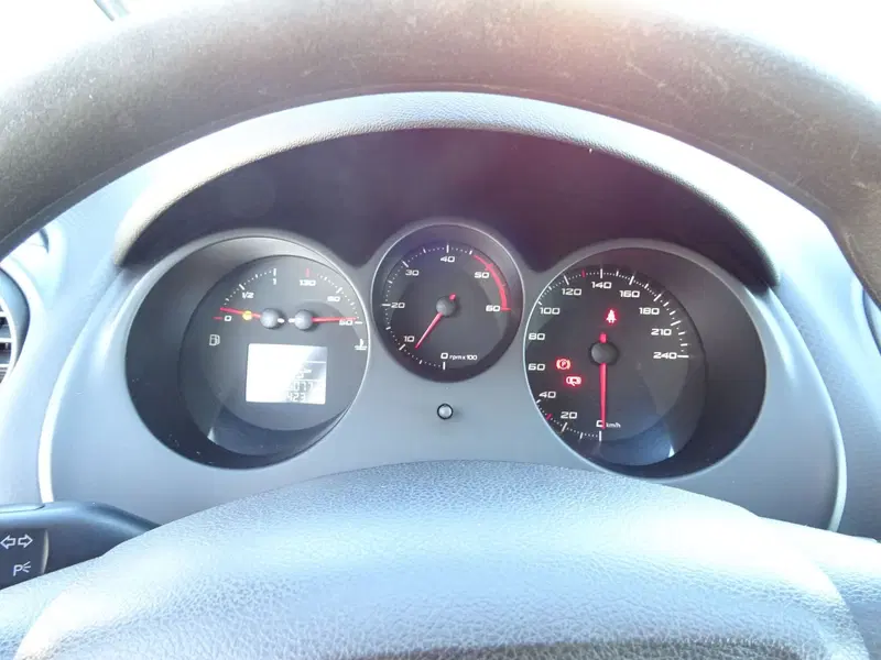 SEAT Altea XL usata a Lucca (11)