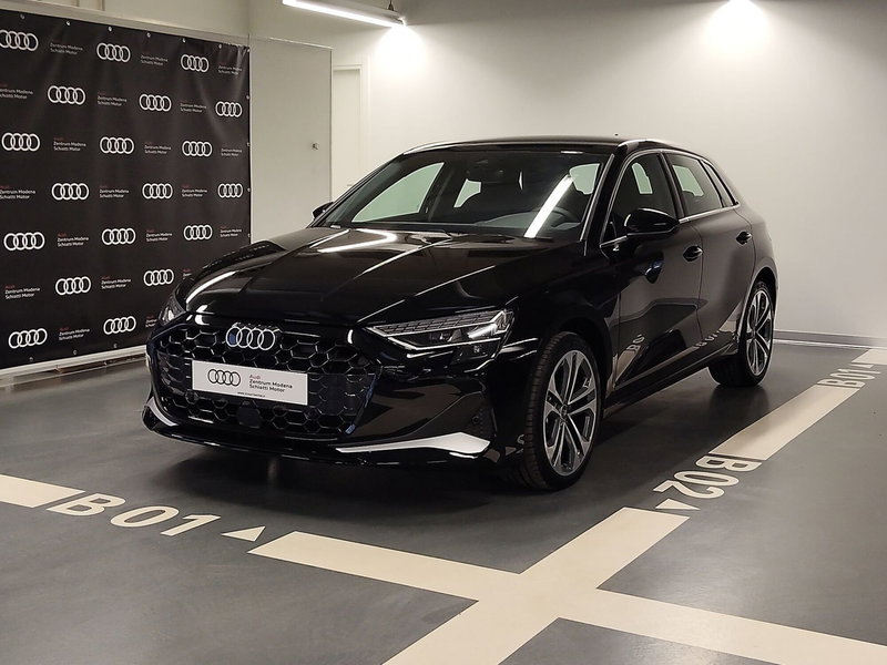 Audi A3 Sportback nuova a Modena