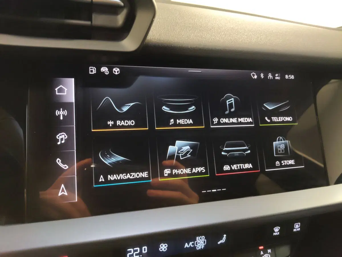 Audi A3 Sportback nuova a Modena (10)