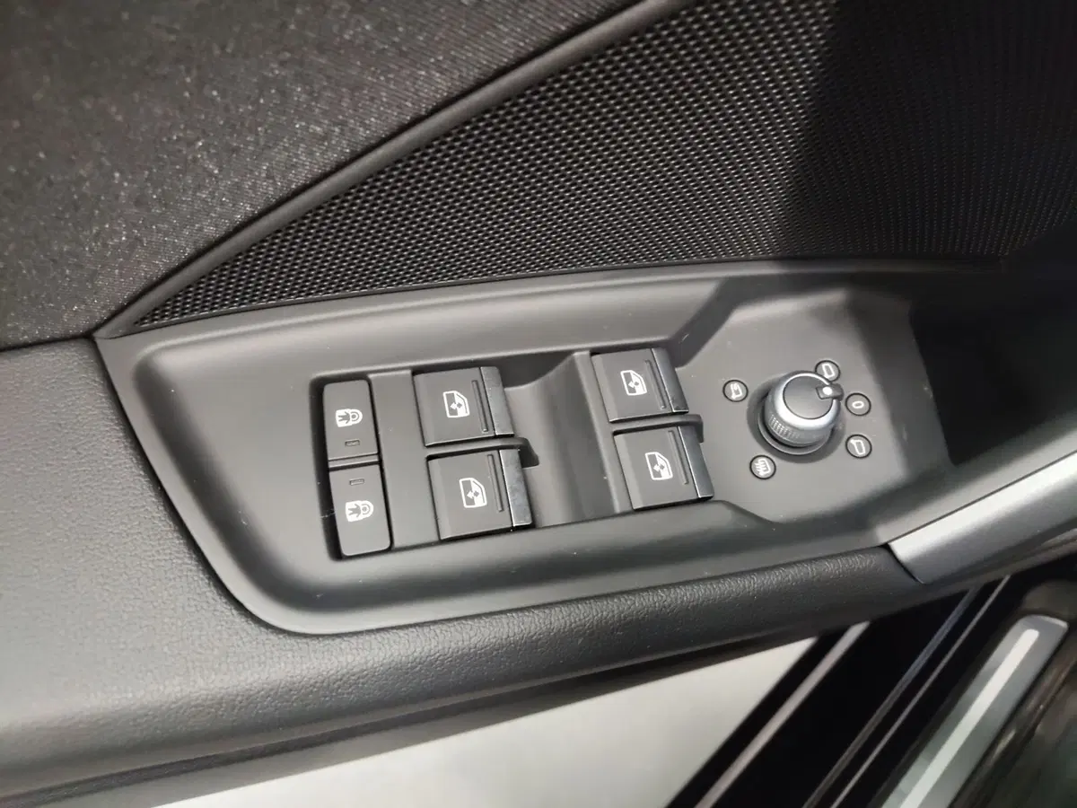 Audi A3 Sportback nuova a Modena (14)