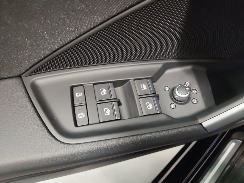 Audi A3 Sportback nuova a Modena (14)
