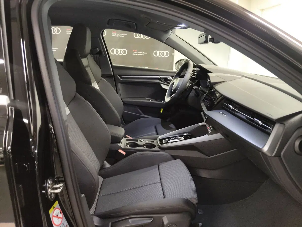 Audi A3 Sportback nuova a Modena (15)