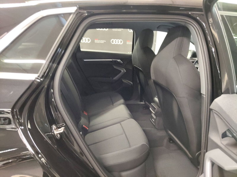 Audi A3 Sportback nuova a Modena (16)