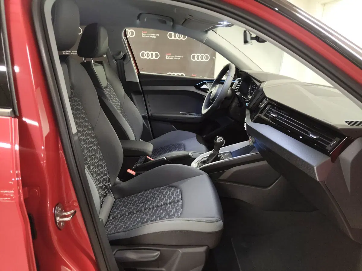 Audi A1 Sportback nuova a Modena (13)