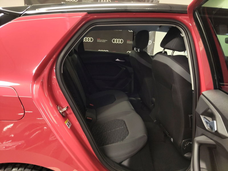 Audi A1 Sportback nuova a Modena (14)
