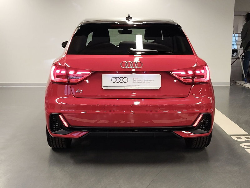Audi A1 Sportback nuova a Modena (5)