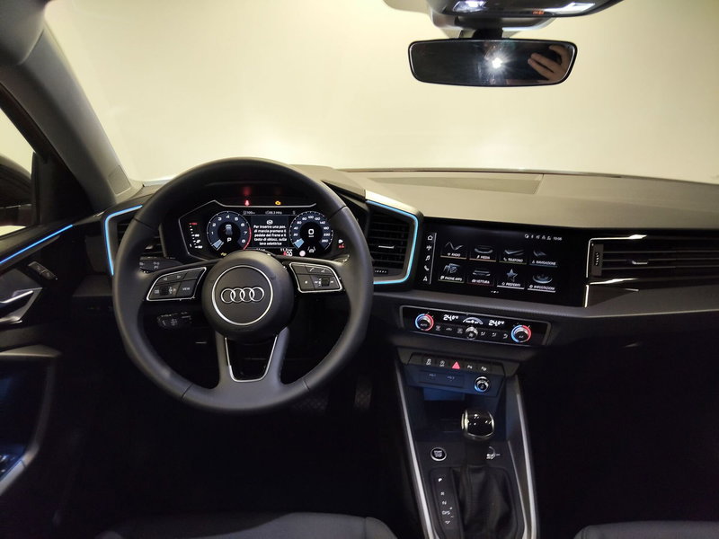 Audi A1 Sportback nuova a Modena (7)