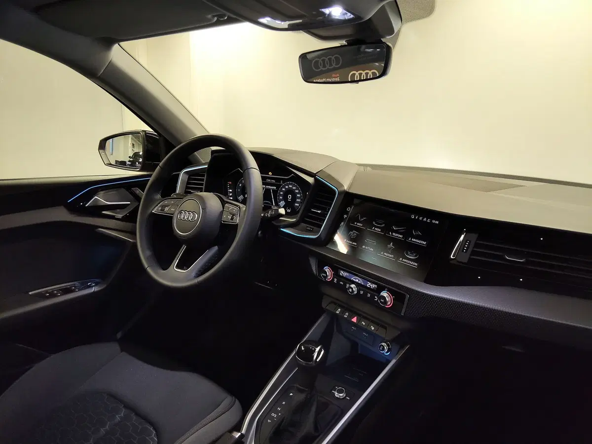 Audi A1 Sportback nuova a Modena (8)