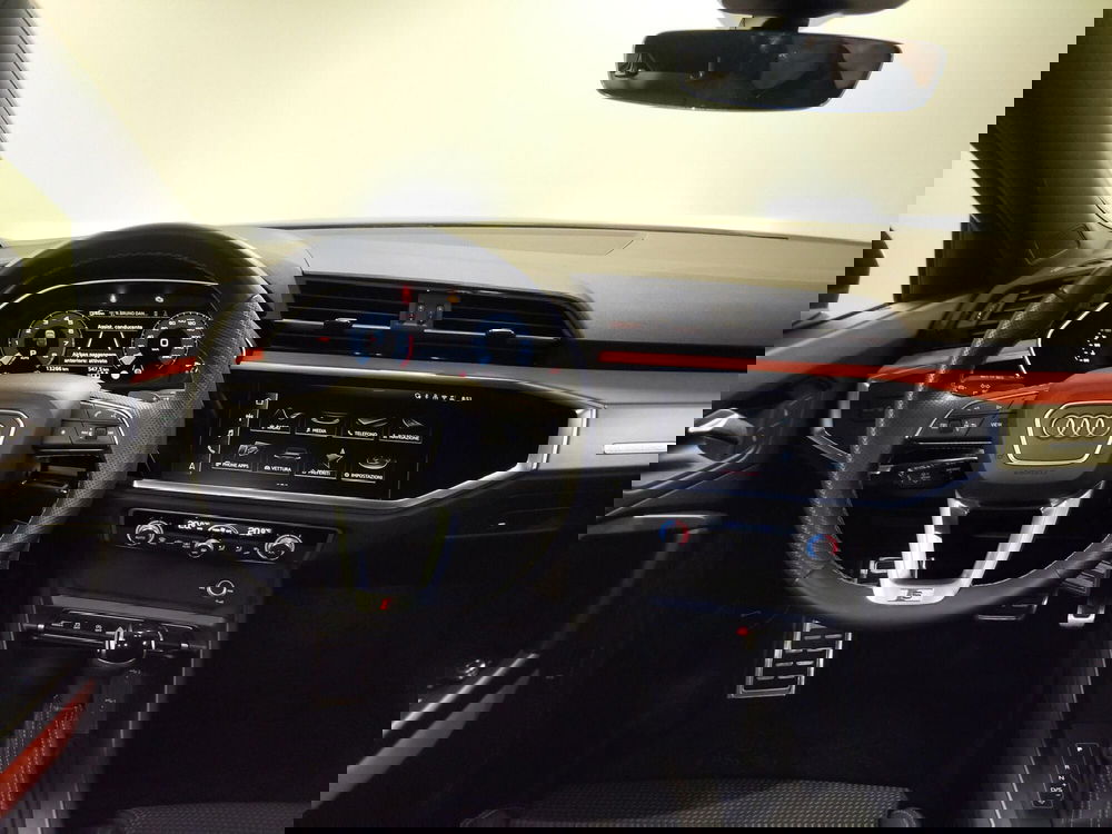 Audi Q3 Sportback usata a Modena (7)
