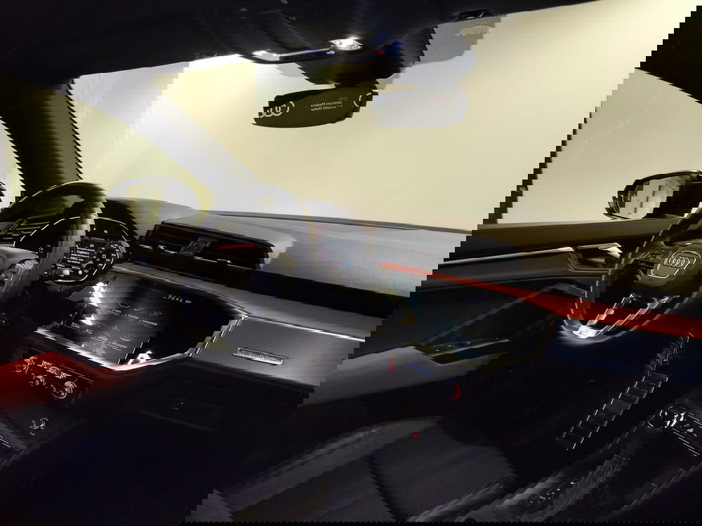 Audi Q3 Sportback usata a Modena (8)