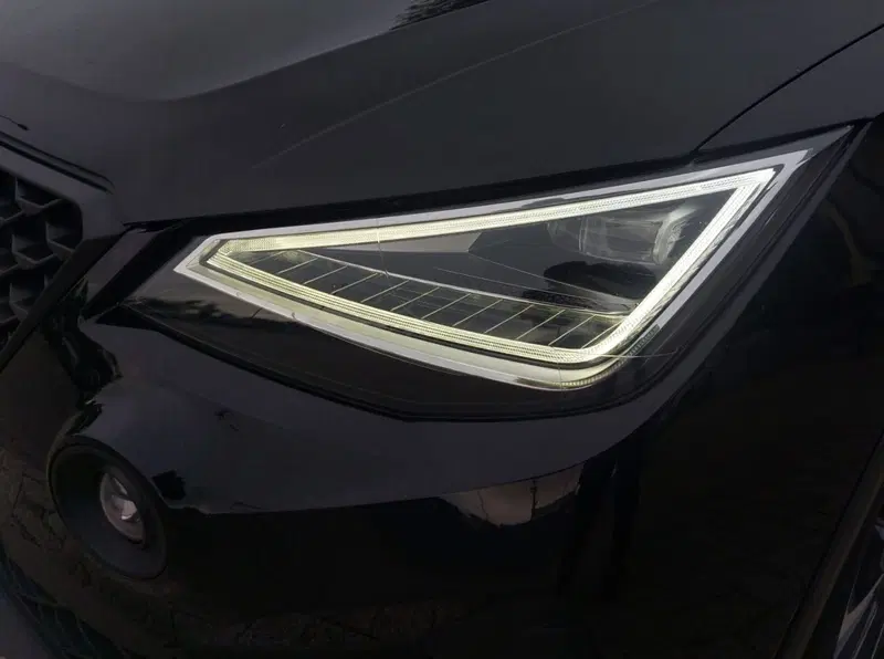 SEAT Arona usata a Bari (7)